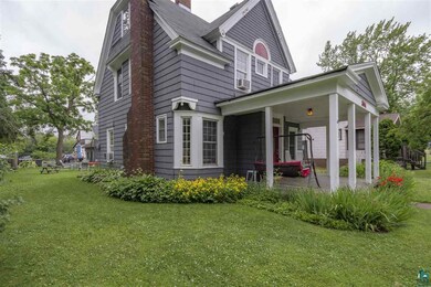 Great chimney and side yard