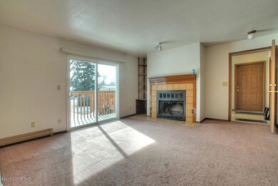downstairs 2 bedroom units (5)