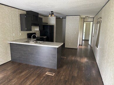 280 N Rentz St, Lenox, GA 31637 - photo 7