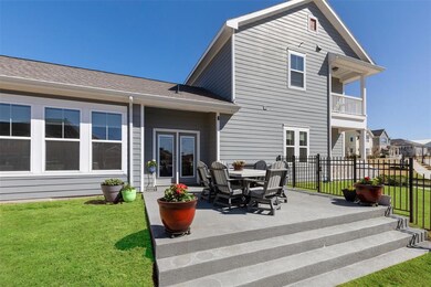 8711 Mangham St, North Richland Hills, TX 76180 - photo 3