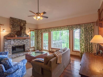 250 Creekside Way unit C-301, Burnsville, NC 28714 - photo 4