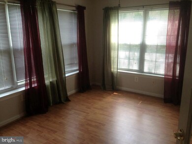 6512 Lake Park Dr unit 1L, Greenbelt, MD 20770 - photo 5