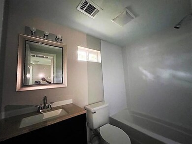 1130 S Perry Ave, Denison, TX 75020 - photo 5