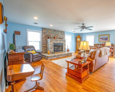 1318 Jackson Pike, Harrodsburg, KY 40330 - photo 2