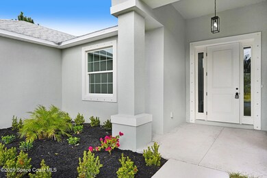 295 Latham St SE, Palm Bay, FL 32909 - photo 4