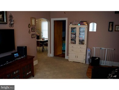 226 N Ambler St, Quakertown, PA 18951 - photo 3