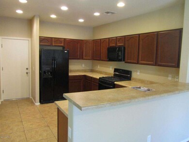 Family Rm to Kitchen