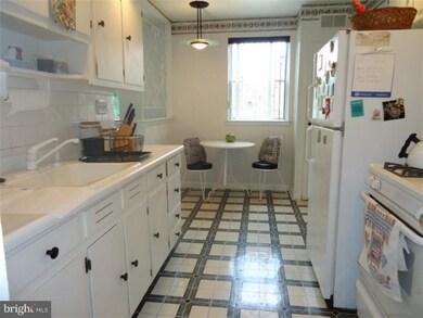 2833 Maxwell St, Philadelphia, PA 19136 - photo 7