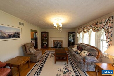 5308 Chestnut Ln, Earlysville, VA 22936 - photo 6