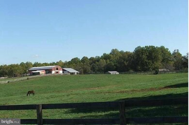 446 Lankford Rd, Harwood, MD 20776 - photo 2