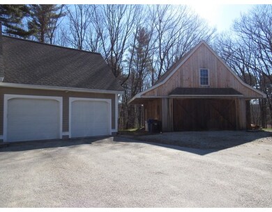 4 Gregory St, Hudson, NH 03051 - photo 3