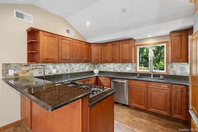 6 Autumn Ln, Monroe, NY 10950 - photo 5