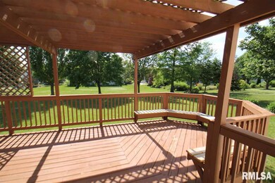 5307 N Castleberry Dr, Peoria, IL 61615 - photo 6