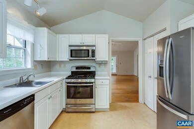 1342 Allister Green, Charlottesville, VA 22901 - photo 6