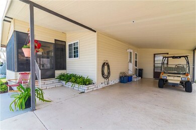 4805 Blanco Dr, Zephyrhills, FL 33541 - photo 4