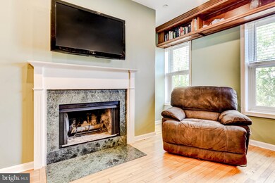 730 11th St NE unit 402, Washington, DC 20002 - photo 2