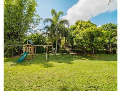 unlisted-address, Davie, FL 33330 - photo 7