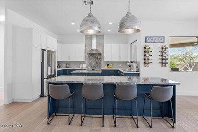 09-Kitchen