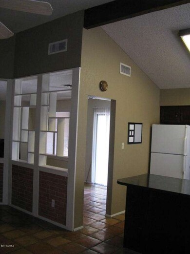 Decorator wall