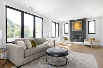 265-267 River St unit 265, Newton, MA 02465 - photo 5