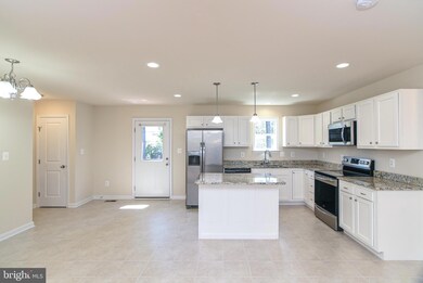 128 Rustic Ln, Colonial Beach, VA 22443 - photo 3