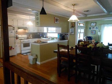 4 Oakdale St, Smithfield, RI 02917 - photo 3