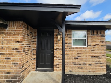 7002 Sandswept Ln, Houston, TX 77086 - photo 5