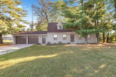 887 E 300 S, Tipton, IN 46072 - photo 2