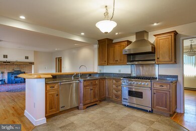 50 Clarence Ave, Shoemakersville, PA 19555 - photo 7