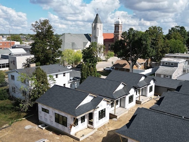 808 Clay St, Cedar Falls, IA 50613 - photo 5