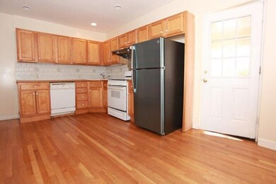 7 Allen Ct unit 1, Somerville, MA 02143 - photo 2