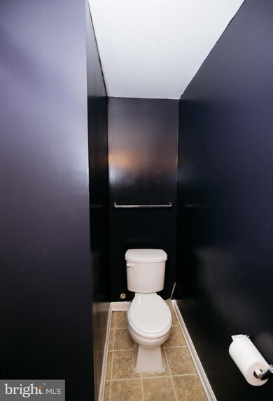 2513 Thatcher St, Wilmington, DE 19802 - photo 4