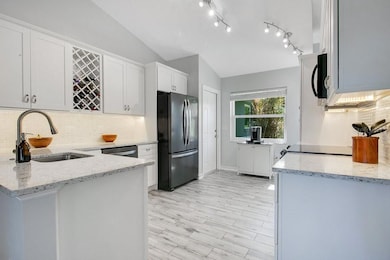 17927 E Apshawa Rd, Minneola, FL 34715 - photo 6