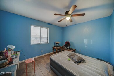10504 E Boulder Dr-6