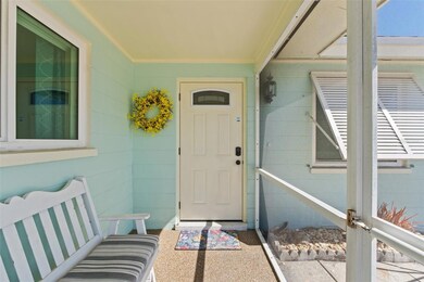 Screen in front porch