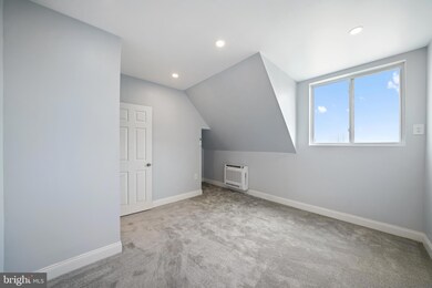 1132 W Ridge Rd, Marcus Hook, PA 19061 - photo 5