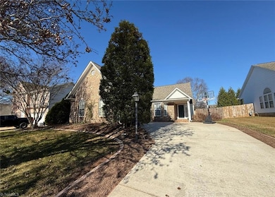 3765 Field Sedge Dr, Winston Salem, NC 27107 - photo 2