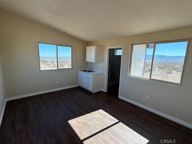 OPEN CONCEPT LIVING AREA