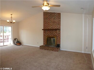 Den/Family/Great Room - New Carpet & Fresh Paint-S