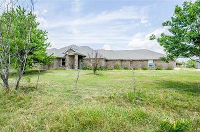 141 Skrivanek Rd, Ennis, TX 75119 - photo 2