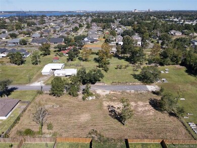 3239 Julia St, Lake Charles, LA 70605 - photo 2