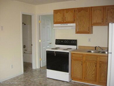 8 - Kitchen
