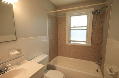 23 Bog Hollow Rd unit 1, Springfield, MA 01109 - photo 2
