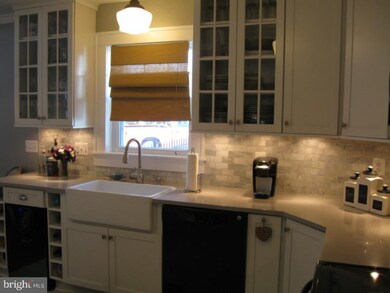 400 Lakeview Dr, Collingswood, NJ 08108 - photo 7