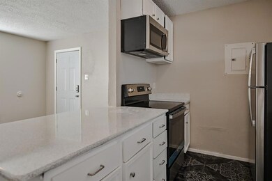 8000 Cambridge Cir unit C, Fort Worth, TX 76108 - photo 6