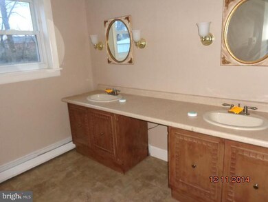 13923 Pennsylvania Ave, Hagerstown, MD 21742 - photo 4