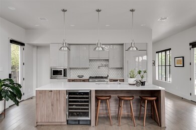 202 W 32nd St, Houston, TX 77018 - photo 7