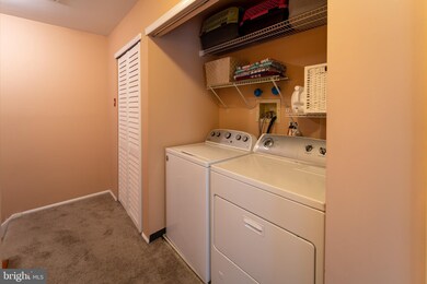 68 Cheverny Ct, Trenton, NJ 08619 - photo 7