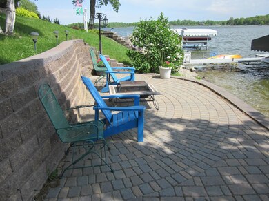 DECK ON THE WATER
