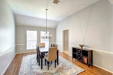 21906 Maybrook Ct, Richmond, TX 77469 - photo 2